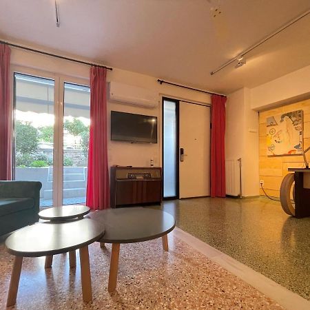 Vouliagmeni Art Micro Loft Apartment Athens Ngoại thất bức ảnh